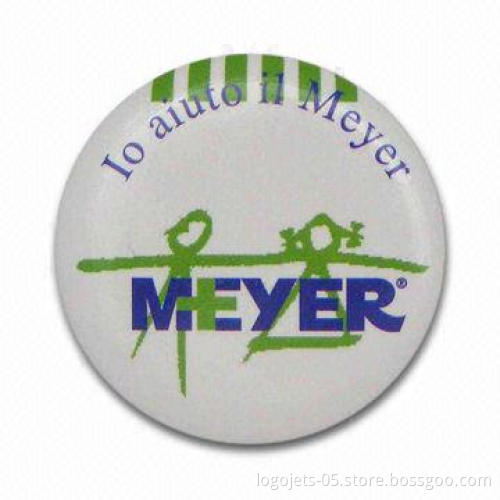 Tin and Button Badges, Available in Various Shapes and Sizes